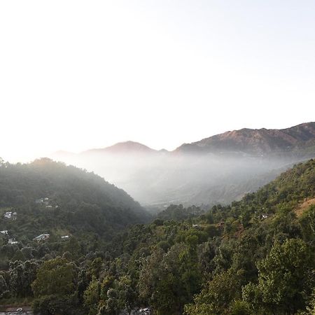 Green Roof Hotel Nainital Extérieur photo