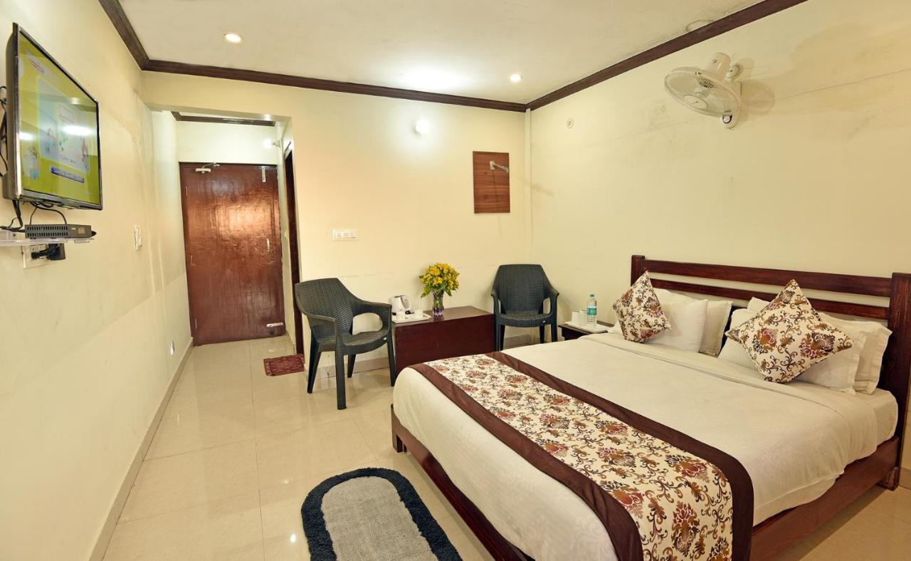 Green Roof Hotel Nainital Extérieur photo