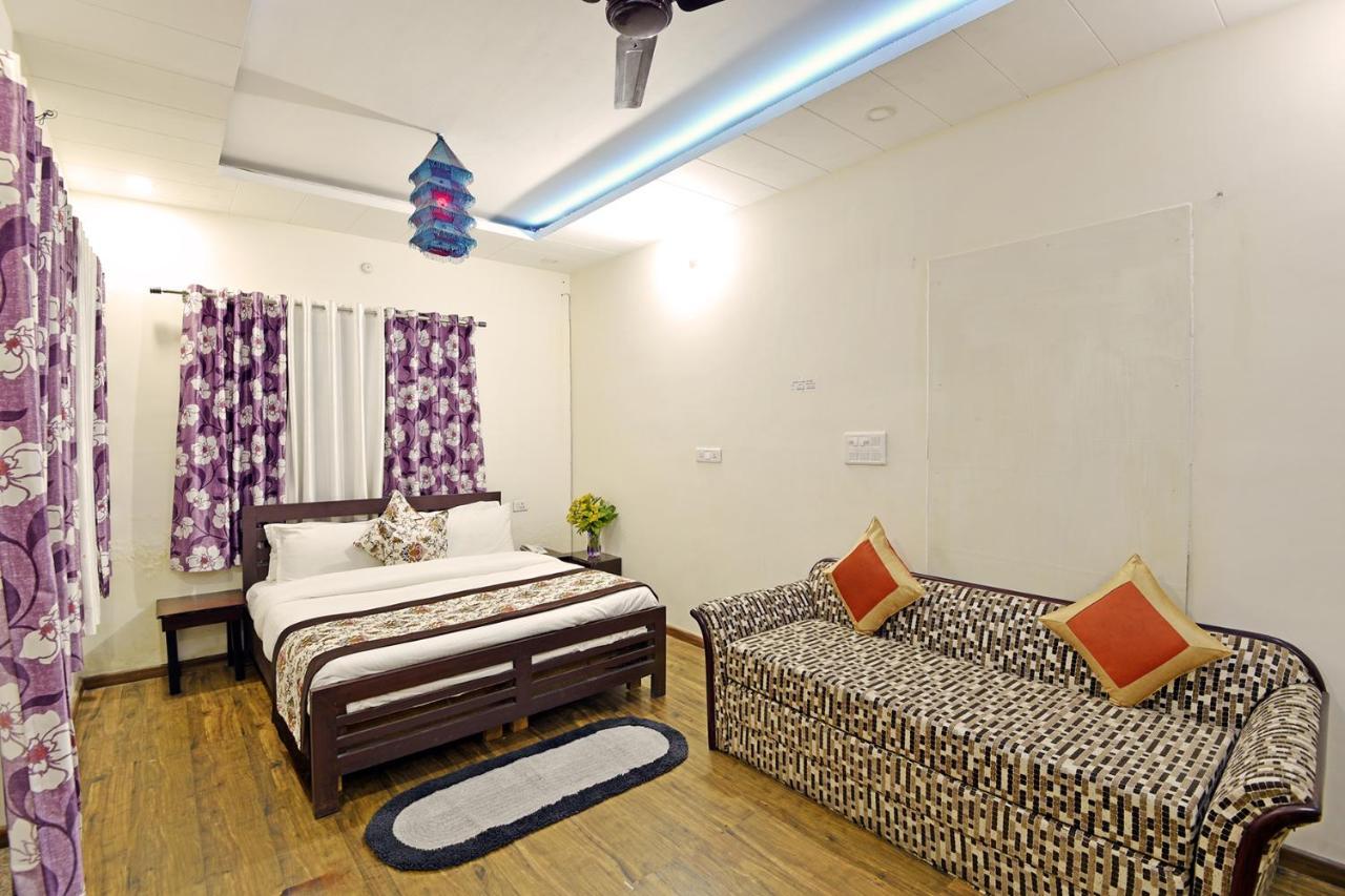 Green Roof Hotel Nainital Extérieur photo